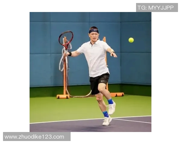 深入分析上海网球队包夹打法的战术特点与应用效果