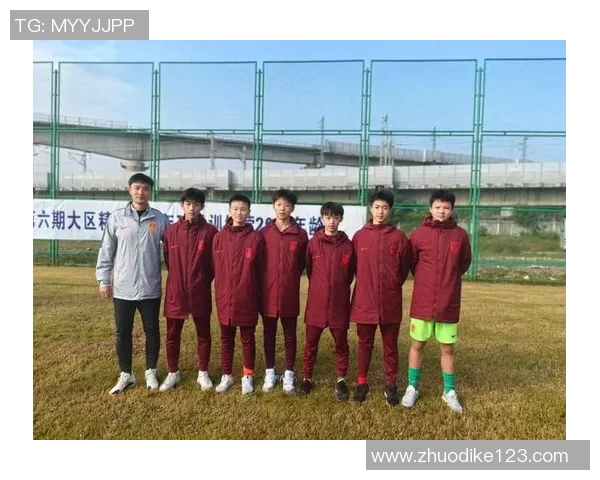 重庆足球队荣登足球节奏排行榜第十名引发热议